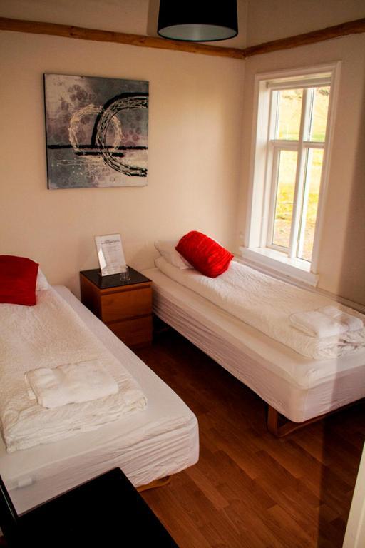 Welcome Edinborg Eyvindarholar Room photo